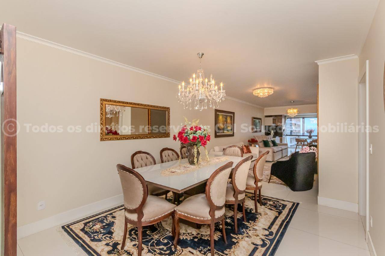 Foto do imóvel Apartamento Mobiliado com 03 Suítes á venda no Edifício Sunshine em Balneário Camboriú
