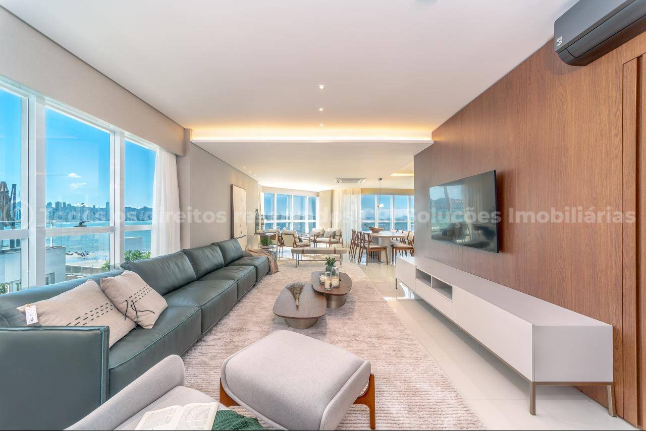 Apartamento 4 suítes com 230m² no Edifício Ibiza Towers na Barra Sul em Balneário Camboriú