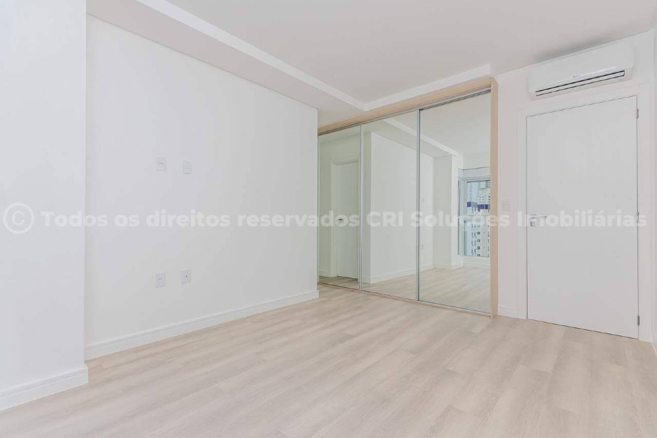 Foto do imóvel Apartamento com 4 suítes no Olimpia Residence, Centro de Balneário Camboriú