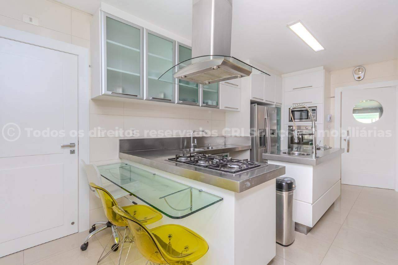 Foto do imóvel Apartamento 4 Suítes no Edifício Barramares Avenida Atlântica Balneário Camboriú