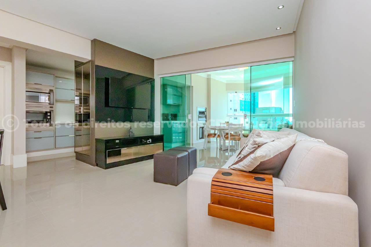 Foto do imóvel Apartamento 3 Suítes no Edifício Gran Royalle Balneário Camboriú
