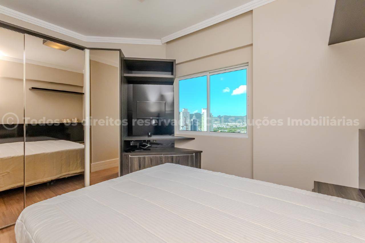 Foto do imóvel Apartamento 3 Suítes no Edifício Gran Royalle Balneário Camboriú
