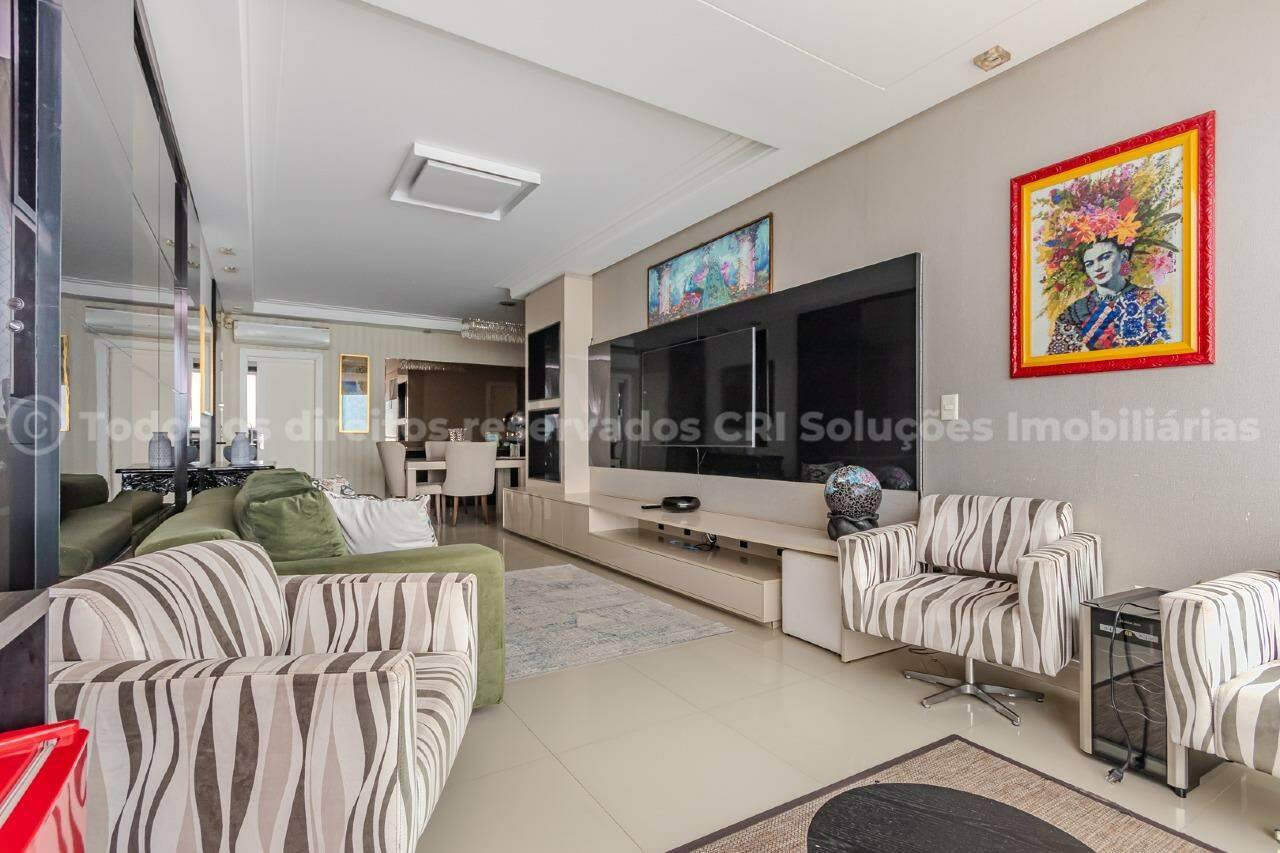 Foto do imóvel Apartamento Mobiliado com 04 dormitórios á venda no Villa Serena com Vista Mar em Balneário Camboriú 