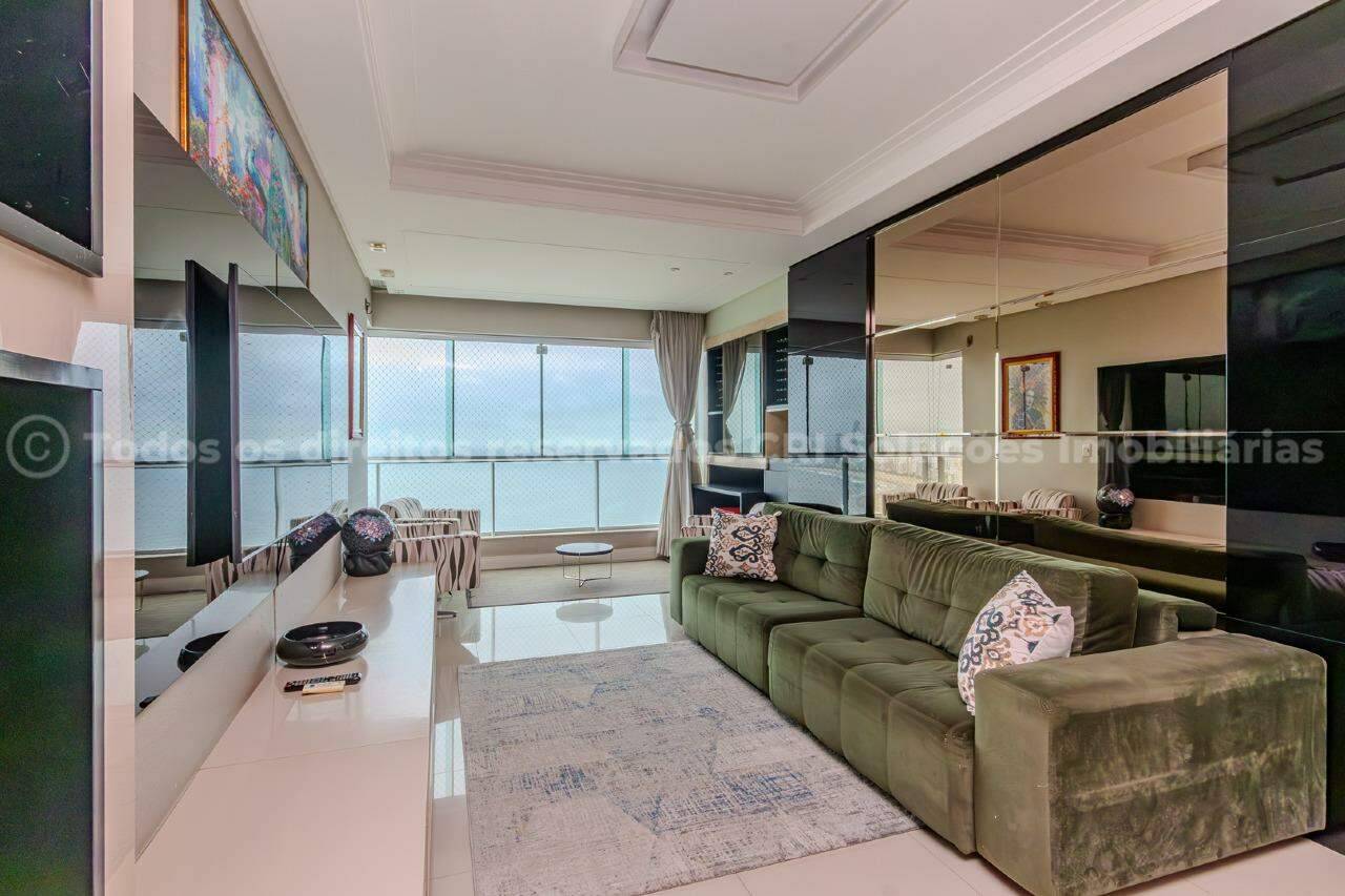 Foto do imóvel Apartamento Mobiliado com 04 dormitórios á venda no Villa Serena com Vista Mar em Balneário Camboriú 
