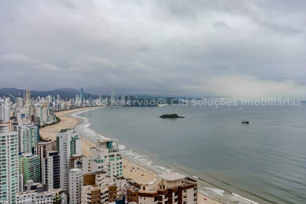 Foto do imóvel Apartamento Mobiliado com 04 dormitórios á venda no Villa Serena com Vista Mar em Balneário Camboriú 