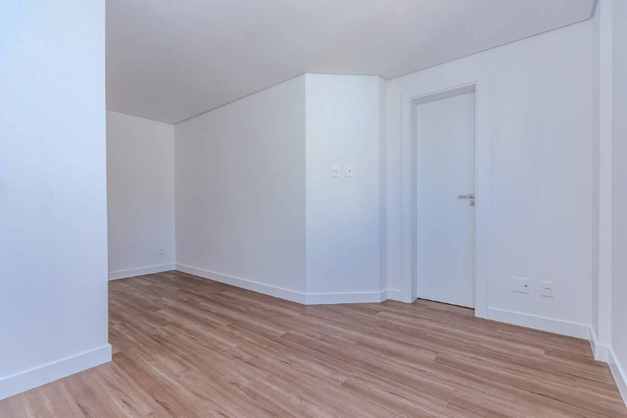 Foto do imóvel Apartamento no Edifício Marabella Tower em Balneário Camboriú – 112m², 3 dormitórios e lazer completo
