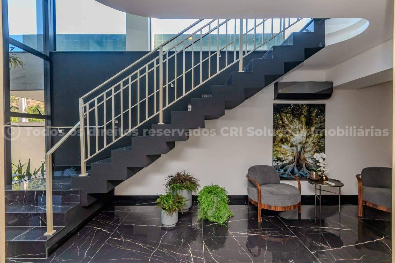 Foto do imóvel Apartamento com 2 Suítes à Venda no Edifício Saint Antoine na Praia Brava em Itajaí