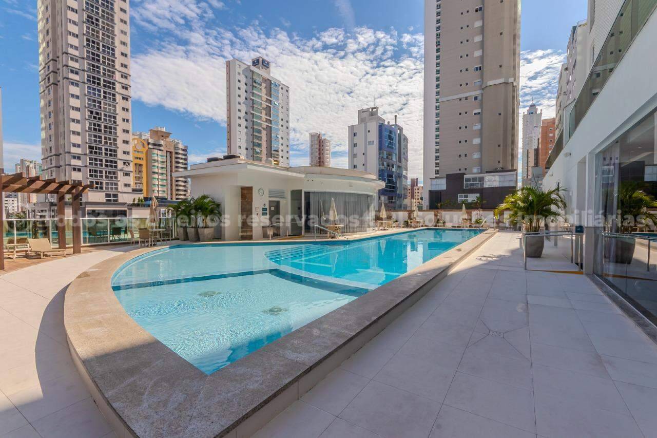 Foto do imóvel Apartamento Mobiliado com 03 suítes á venda no Edifício Splendia Tower em Balneário Camboriú