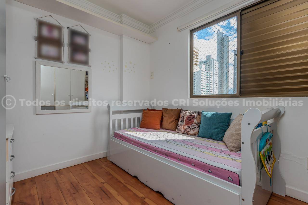 Foto do imóvel Apartamento Mobiliado Vista Mar com 03 dormitórios á venda no Edifício Ilha de São Sebastião na Barra Sul