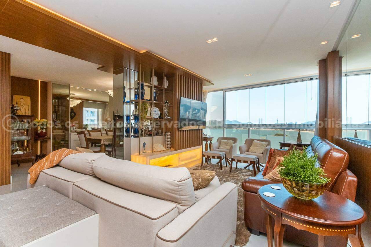 Foto do imóvel Apartamento 4 Suítes no Edifício Italian no Bairro Pioneiros Balneário Camboriú
