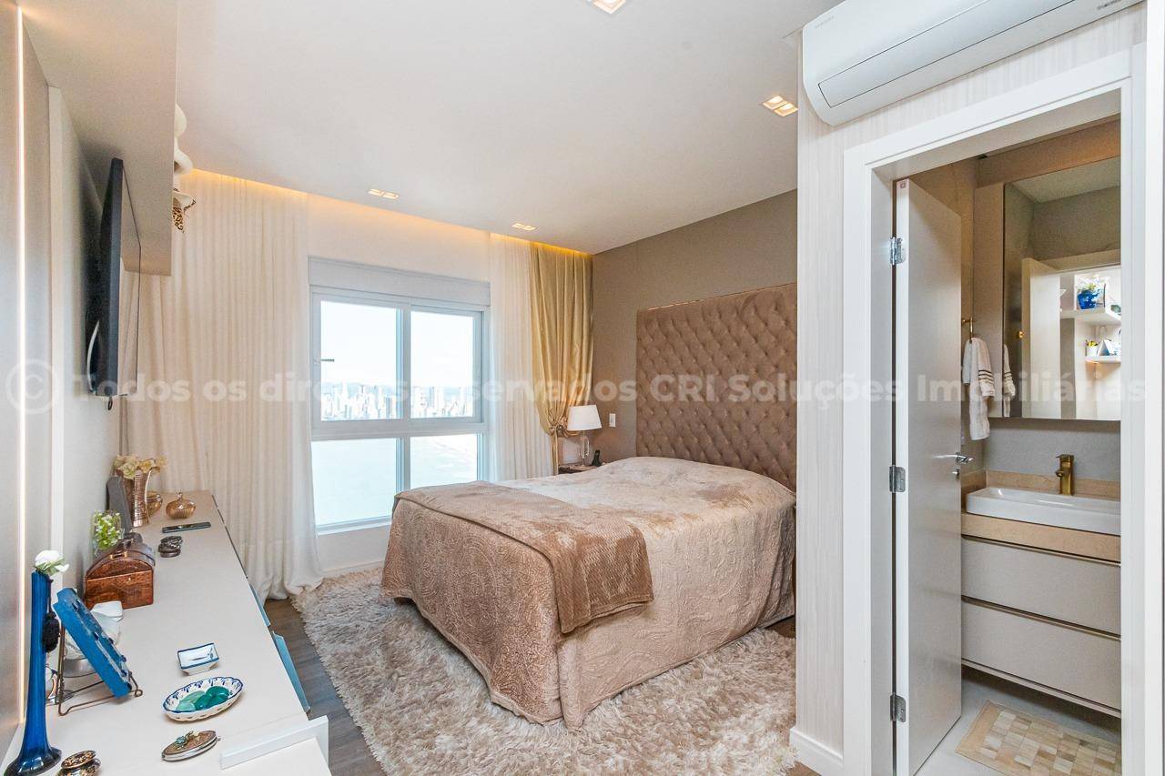 Foto do imóvel Apartamento 4 Suítes no Edifício Italian no Bairro Pioneiros Balneário Camboriú