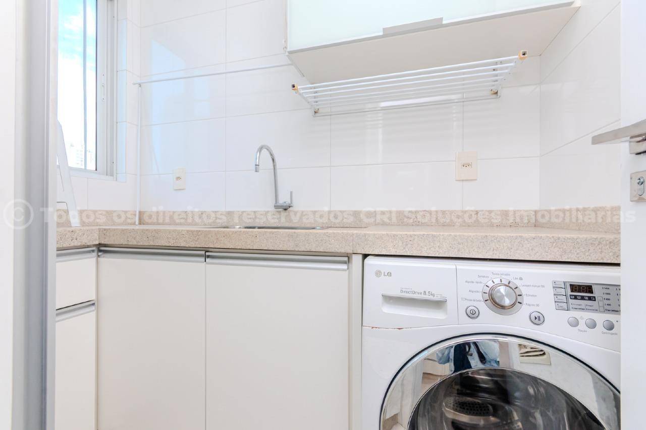 Foto do imóvel Apartamento Mobiliado de 3 Quartos no Edifício Porto da Barra em Balneário Camboriú – 130m²