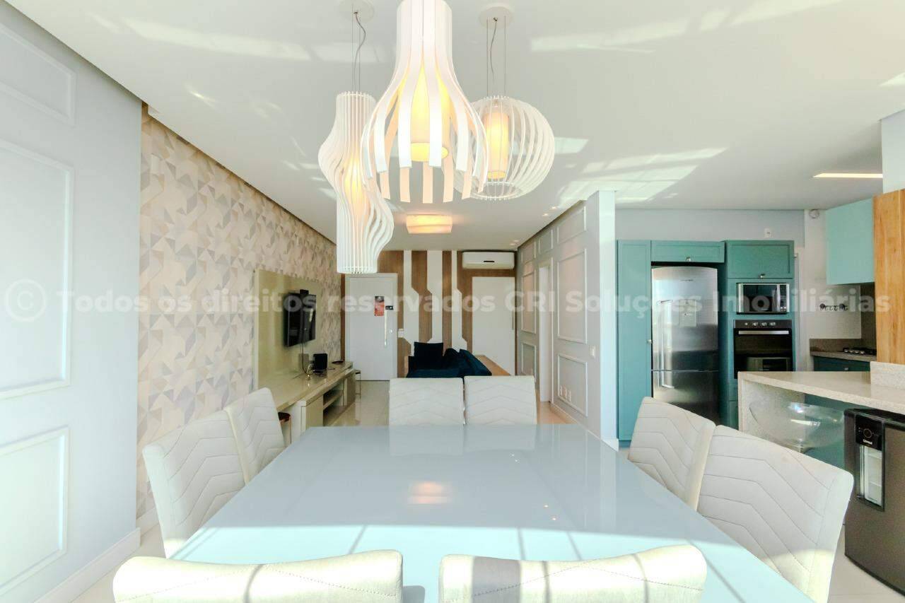 Foto do imóvel Apartamento Mobiliado de 3 Quartos no Edifício Porto da Barra em Balneário Camboriú
