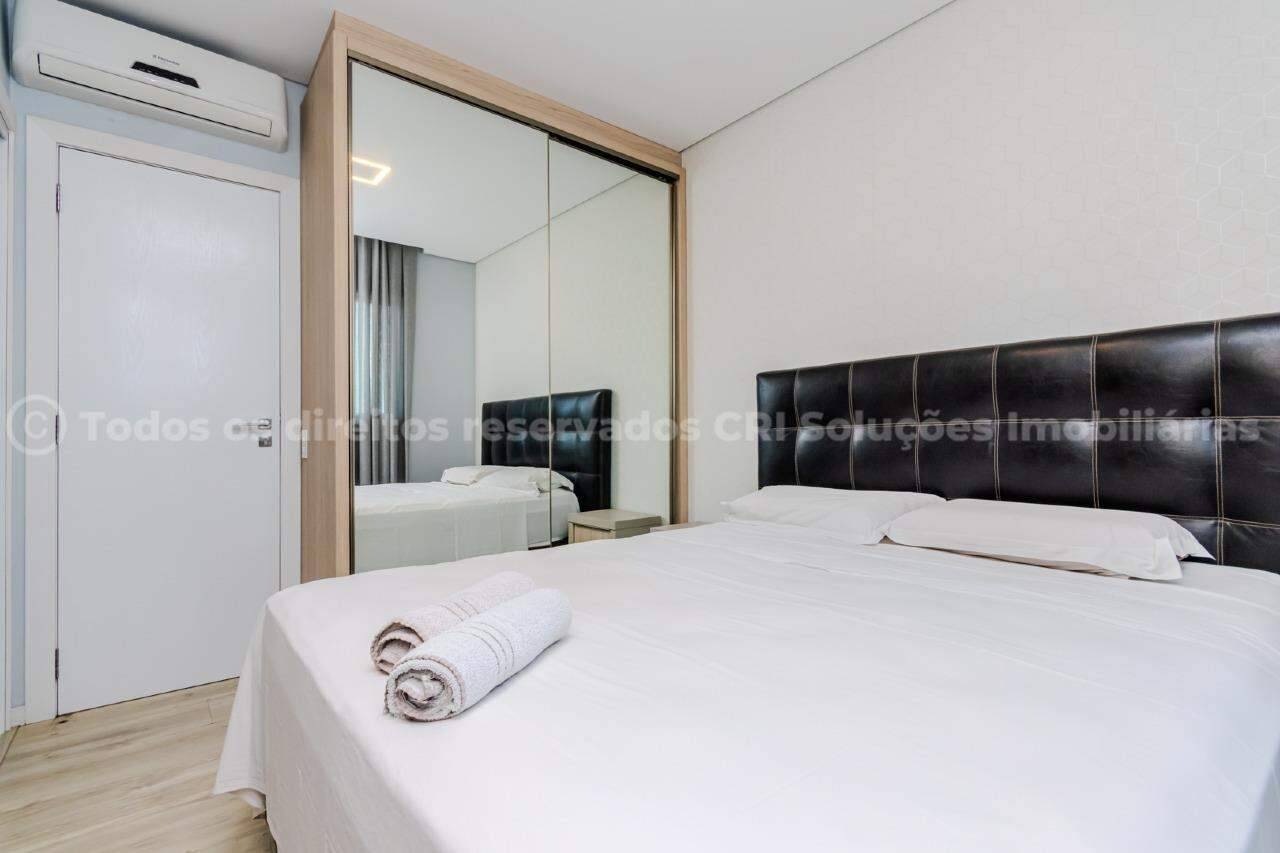 Foto do imóvel Apartamento Mobiliado de 3 Quartos no Edifício Porto da Barra em Balneário Camboriú