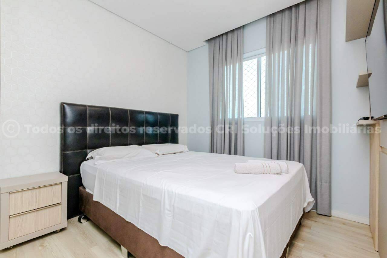 Foto do imóvel Apartamento Mobiliado de 3 Quartos no Edifício Porto da Barra em Balneário Camboriú
