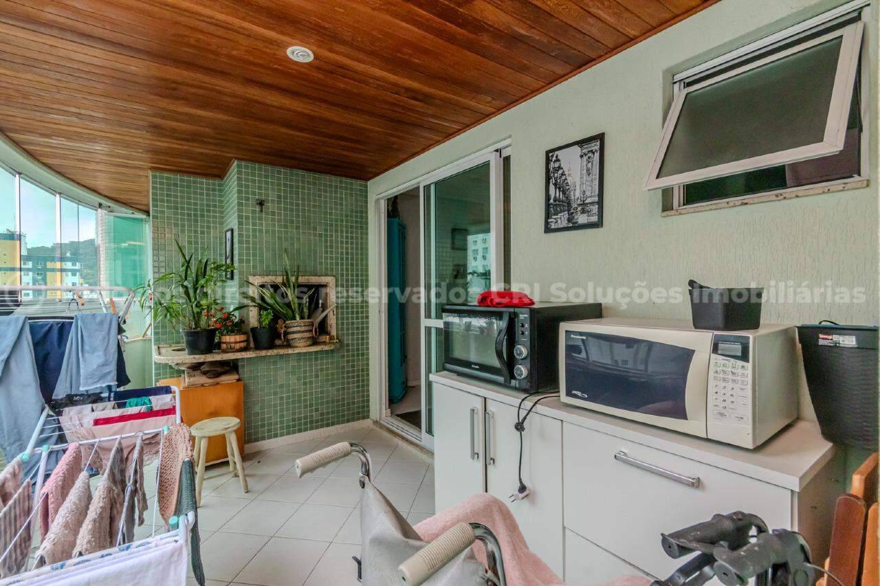 Foto do imóvel Apartamento Mobiliado com 03 dormitórios á venda no Residencial Mero em Balneário Camboriú