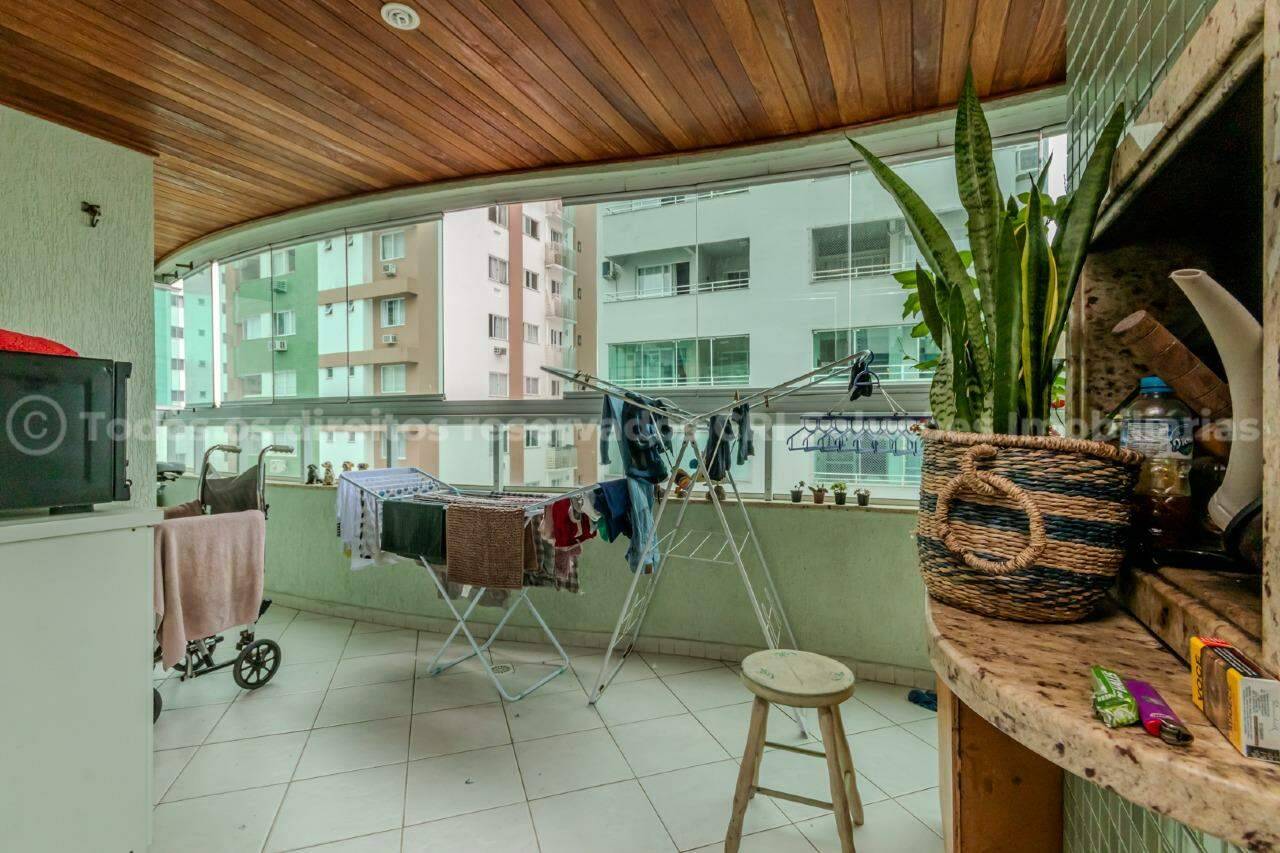 Foto do imóvel Apartamento Mobiliado com 03 dormitórios á venda no Residencial Mero em Balneário Camboriú
