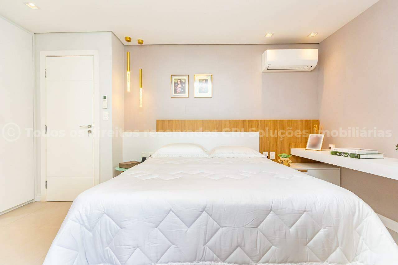Foto do imóvel Apartamento mobiliado frehte mar com 4 Suítes no Edifício Nina Schürmann em Balneário Camboriú | Vida na praia