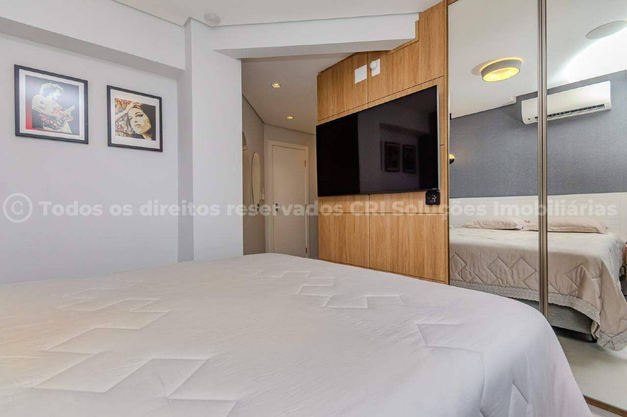 Foto do imóvel Apartamento mobiliado frehte mar com 4 Suítes no Edifício Nina Schürmann em Balneário Camboriú | Vida na praia