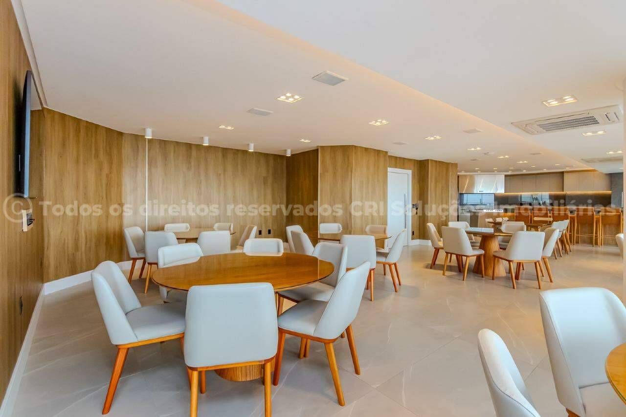 Foto do imóvel Apartamento mobiliado frehte mar com 4 Suítes no Edifício Nina Schürmann em Balneário Camboriú | Vida na praia