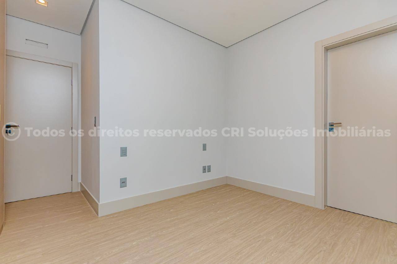Foto do imóvel Apartamento 3 Suítes à Venda no Edifício Collina di Napoli – Centro, Balneário Camboriú
