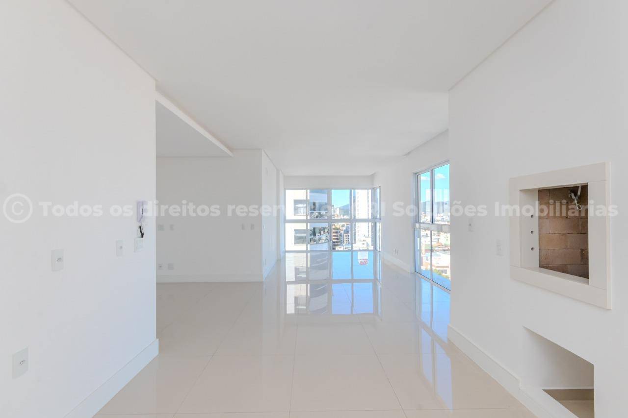 Foto do imóvel Apartamento no Magnifique Tower com 138m², 3 Suítes, 4 Banheiros, 2 Vagas e Lazer Completo no Centro de Balneário Camboriú