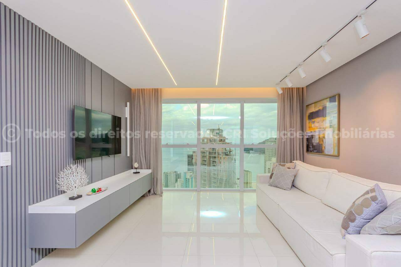 Apartamento com 3 suítes no Phoenix Tower na Barra Sul em Balneário Camboriú