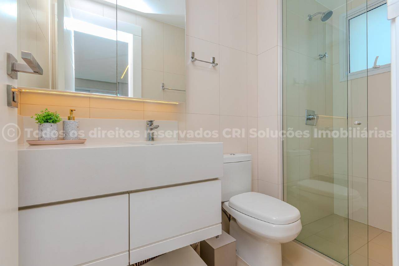 Foto do imóvel Apartamento Mobiliado Vista Mar com 03 suítes á venda no Edifício Phoenix Tower em Balneário Camboriú