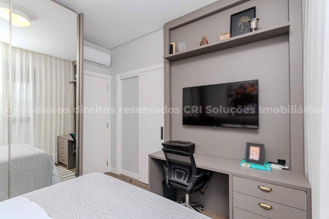 Foto do imóvel Apartamento Mobiliado com 04 Dormitorios á venda no Edifício North Shore em Balneário Camboriu