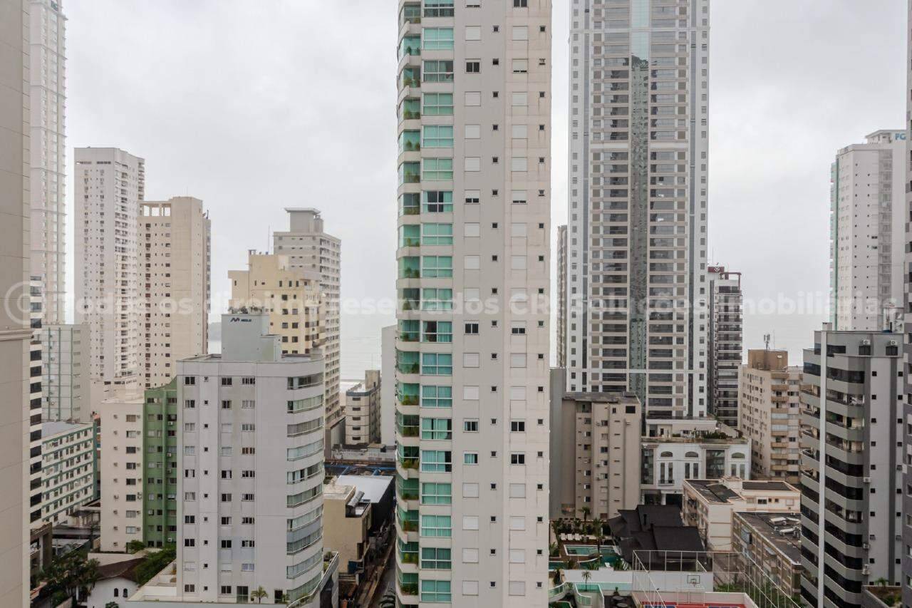Foto do imóvel Apartamento Mobiliado com 04 Dormitorios á venda no Edifício North Shore em Balneário Camboriu