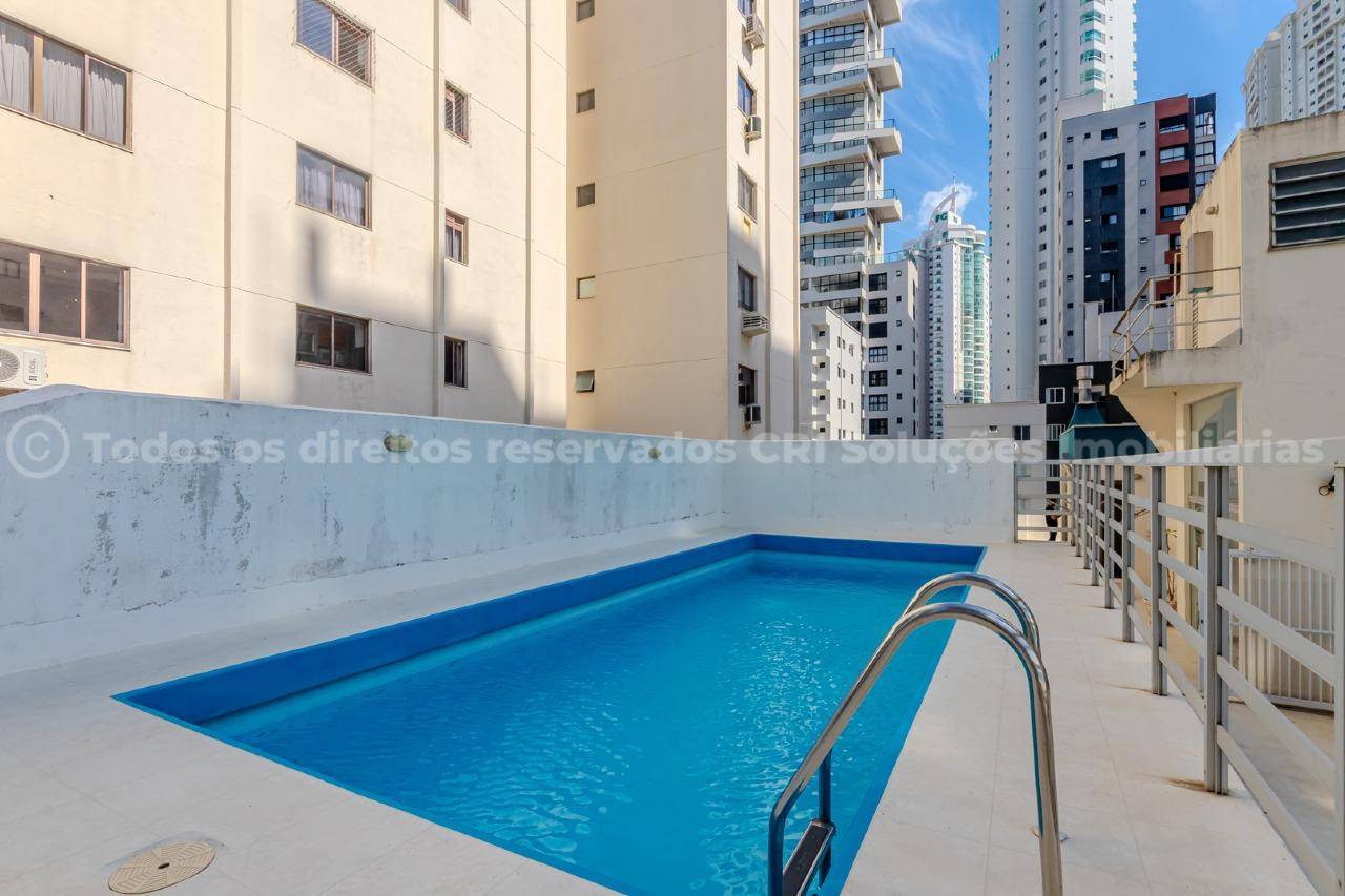 Foto do imóvel Apartamento Mobiliado com Vista Mar com 03 Dormitórios no Edifício Atlântico Sul em Balneário Camboriú