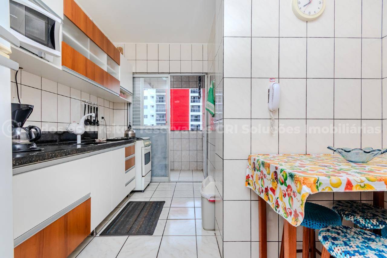 Foto do imóvel Apartamento no Edifício Solar dos Ramos no Centro de Balneário Camboriú