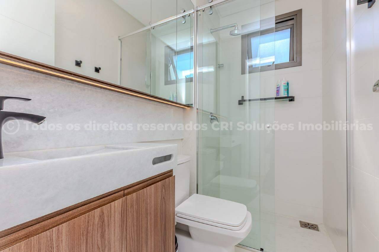 Foto do imóvel Apartamento a venda no Edifício Royal Tower com 04 Suítes no Centro de Balneário Camboriú.