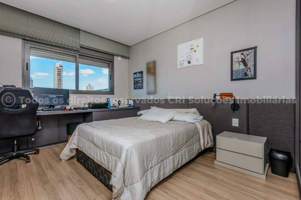 Foto do imóvel Apartamento a venda no Edifício Royal Tower com 04 Suítes no Centro de Balneário Camboriú.