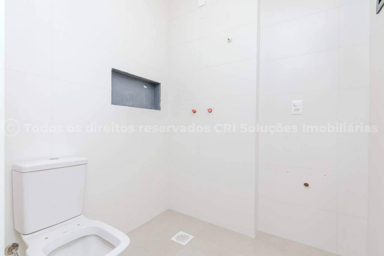 Foto do imóvel Apartamento 3 suítes a venda no edifício Oxford na Meia Praia, Itapema