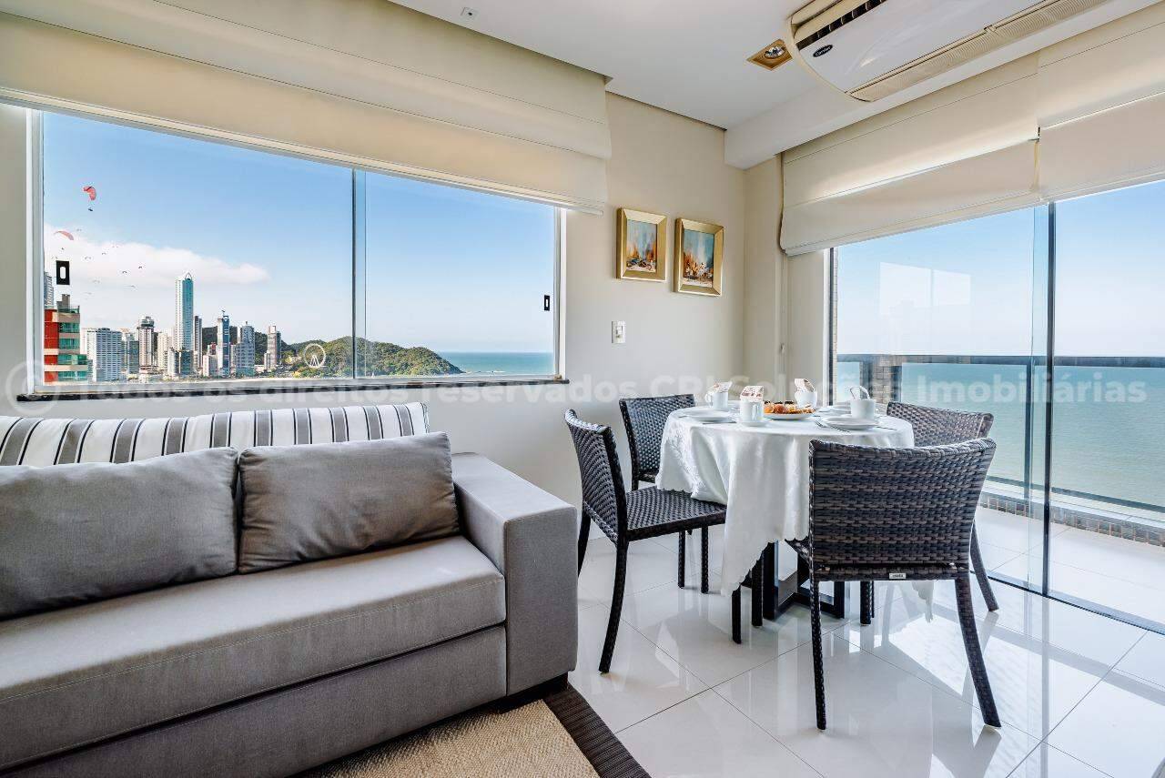 Foto do imóvel Apartamento Mobiliado Frente Mar com 03 Suítes á venda em Balneário Camboriú no Edifício Concorde