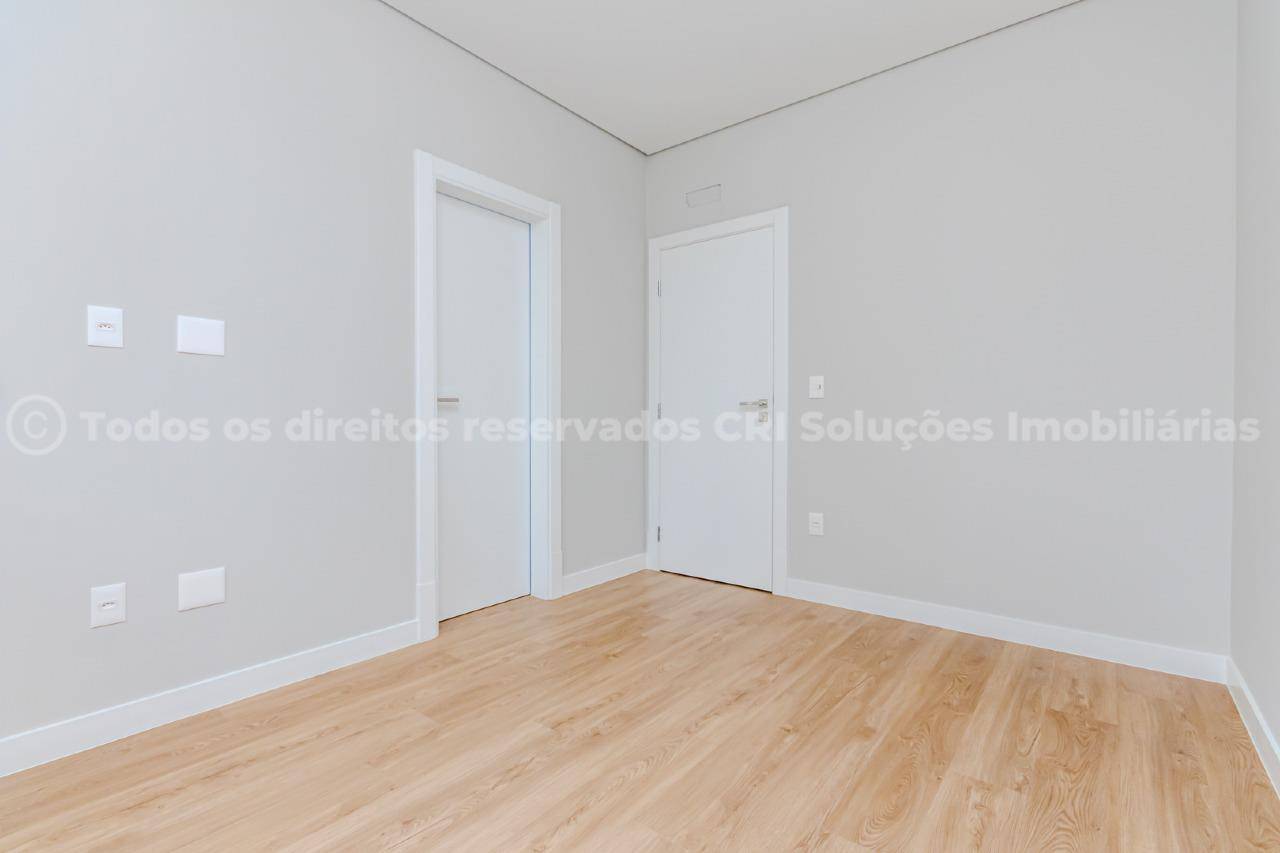 Foto do imóvel Apartamento no Edifício Soho Village com 4 dormitórios no Centro de Balneário Camboriú | Vida na praia