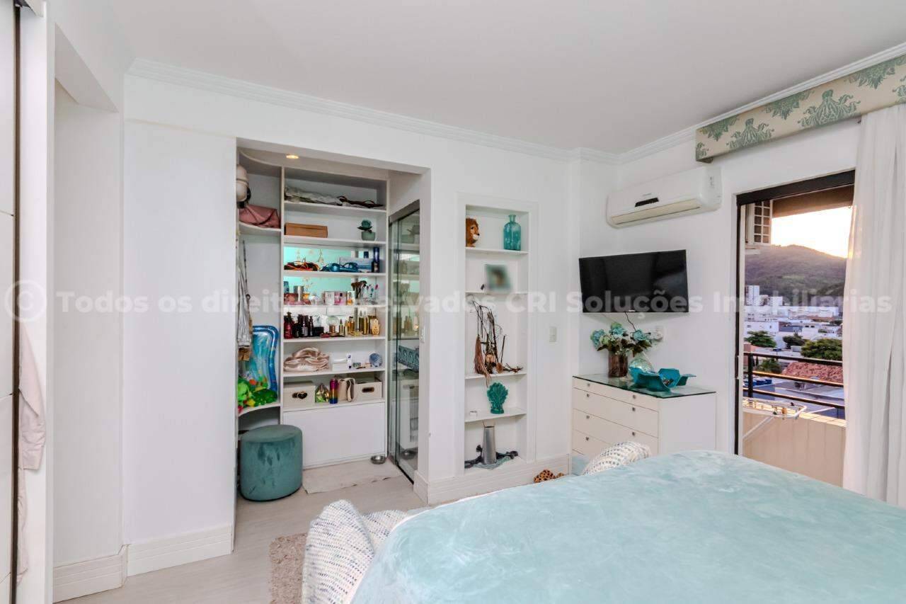 Foto do imóvel Apartamento mobiliado no Edifício Maria Laura no Centro de Balneário Camboriú