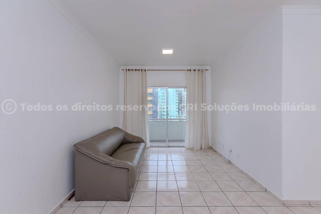 Foto do imóvel Apartamento no Edifício Marquesado em Balneário Camboriú – 2 dormitórios com vista para o mar