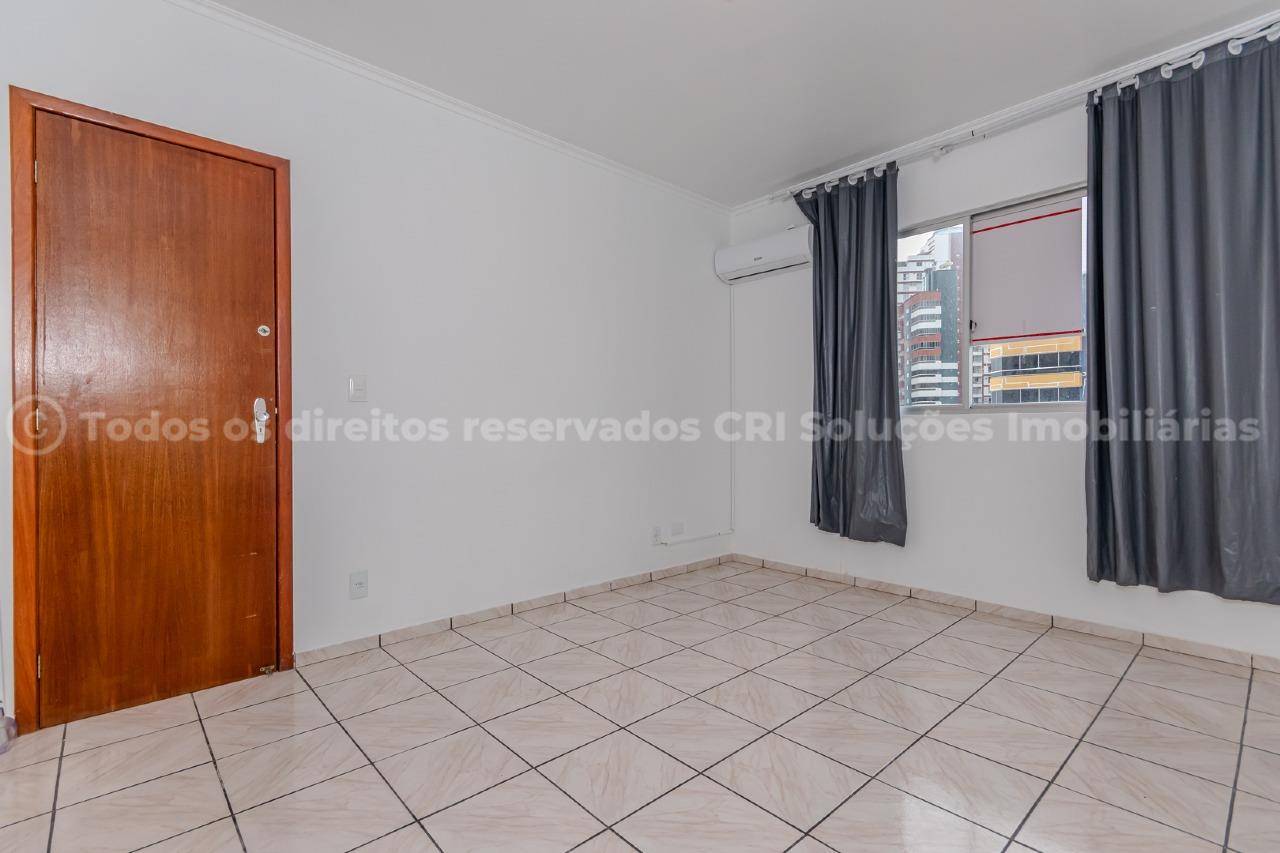 Foto do imóvel Apartamento no Edifício Marquesado em Balneário Camboriú – 2 dormitórios com vista para o mar