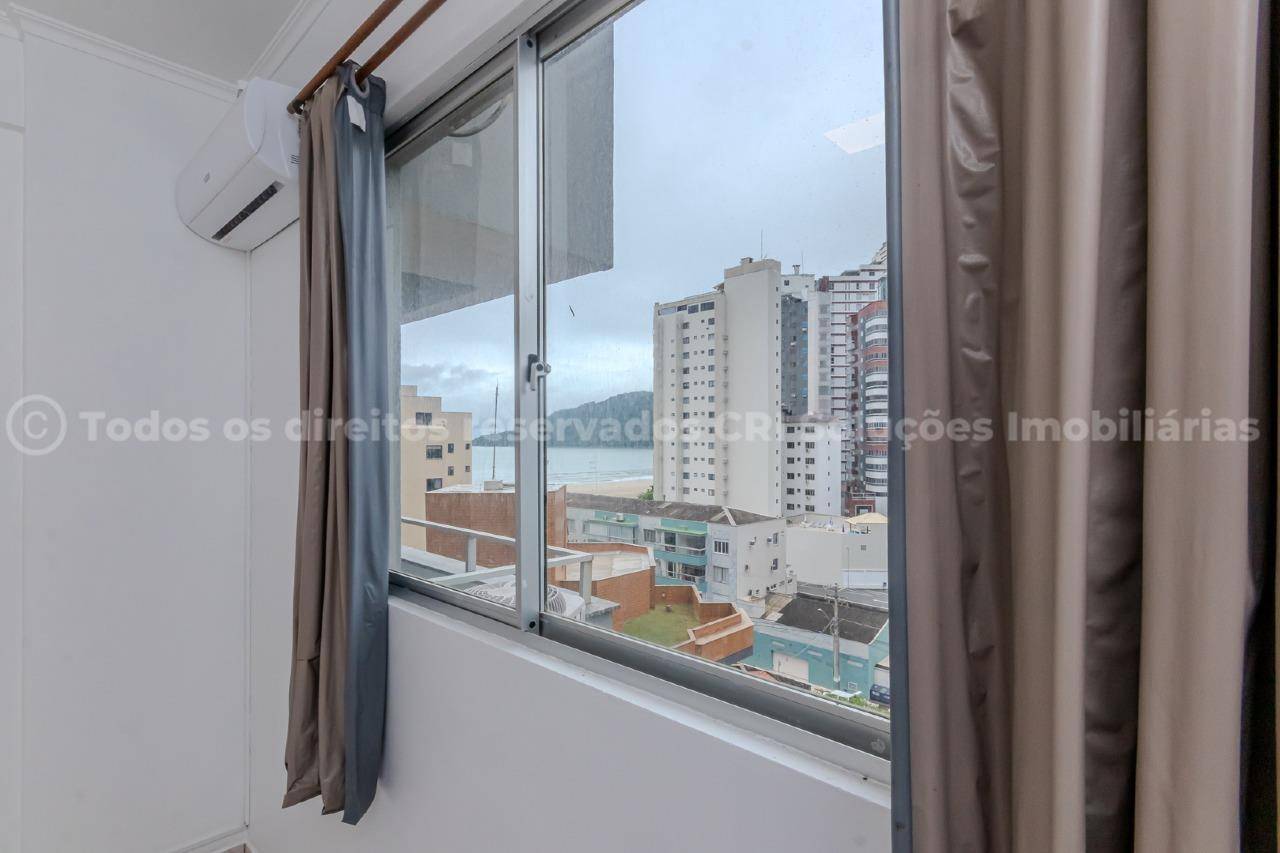 Foto do imóvel Apartamento no Edifício Marquesado em Balneário Camboriú – 2 dormitórios com vista para o mar