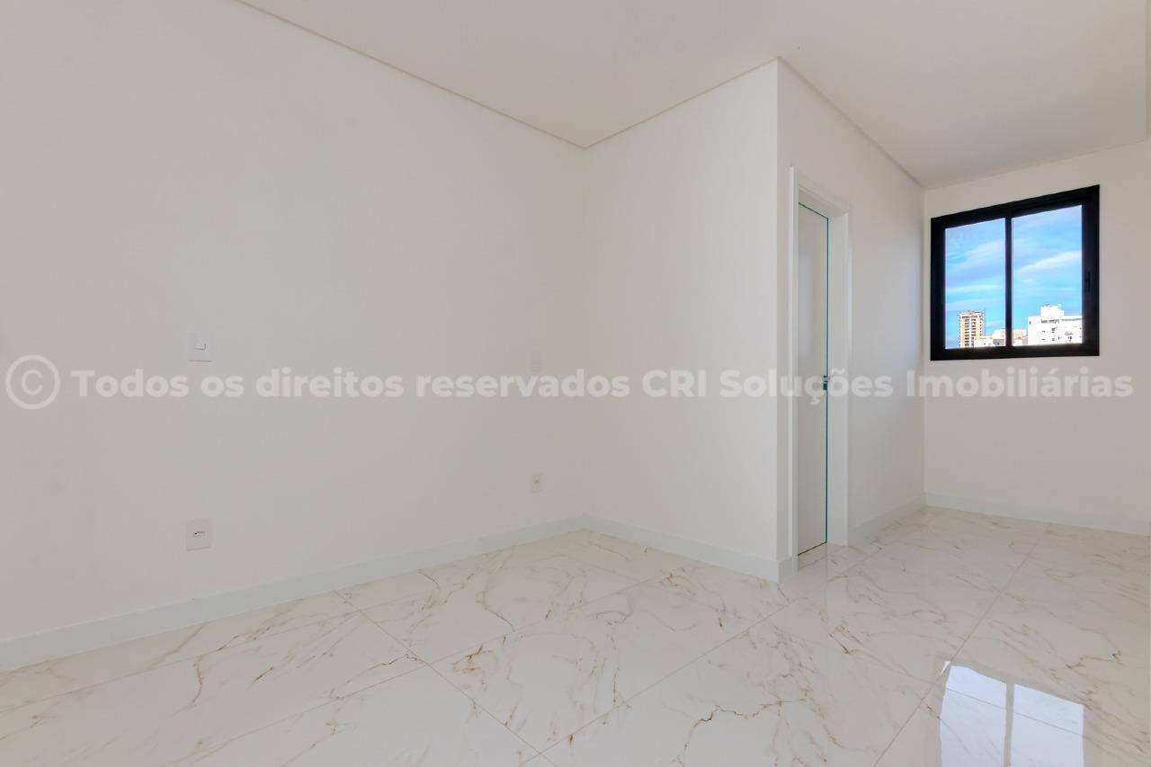Foto do imóvel Apartamento 2 suítes vazio a venda no edifício Torre Atlântico em Balneário Pereque, Porto Belo