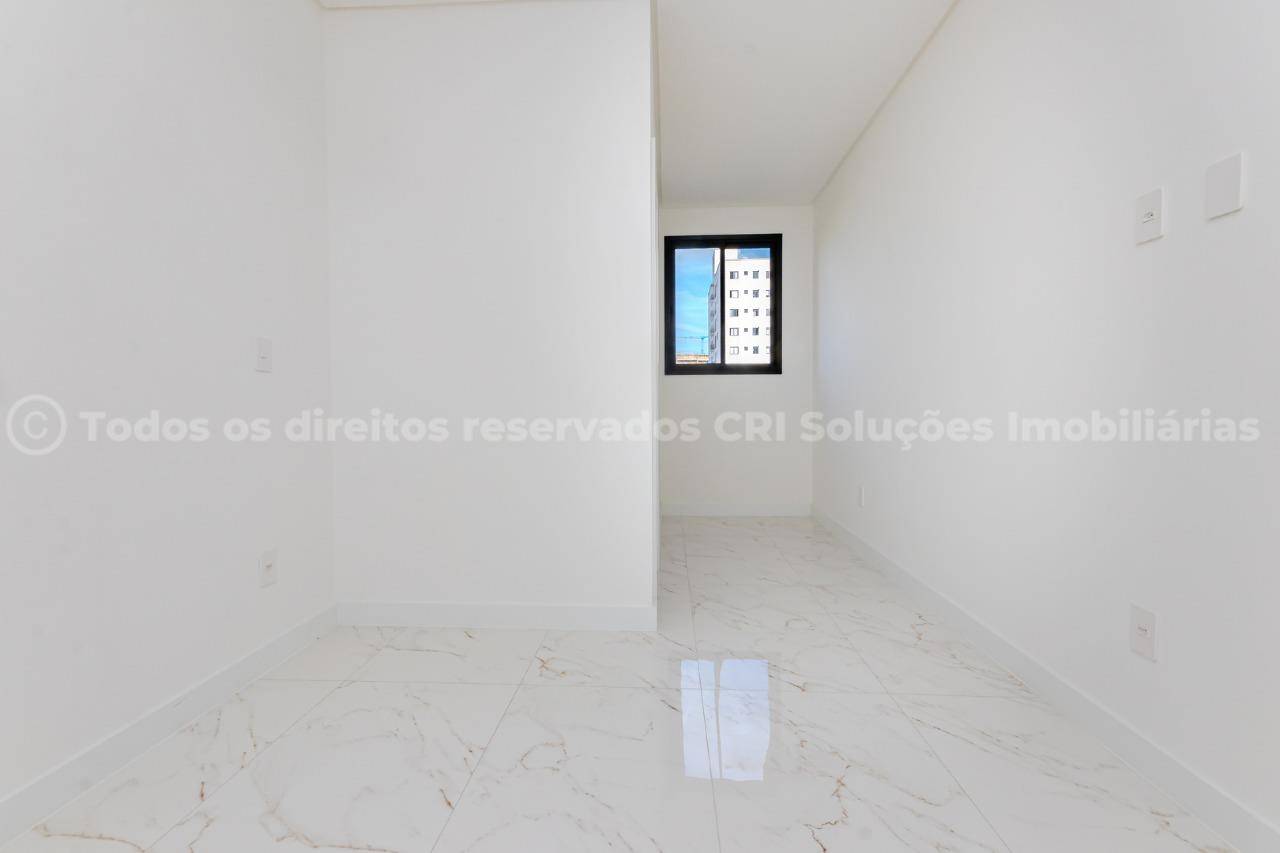 Foto do imóvel Apartamento 2 suítes vazio a venda no edifício Torre Atlântico em Balneário Pereque, Porto Belo