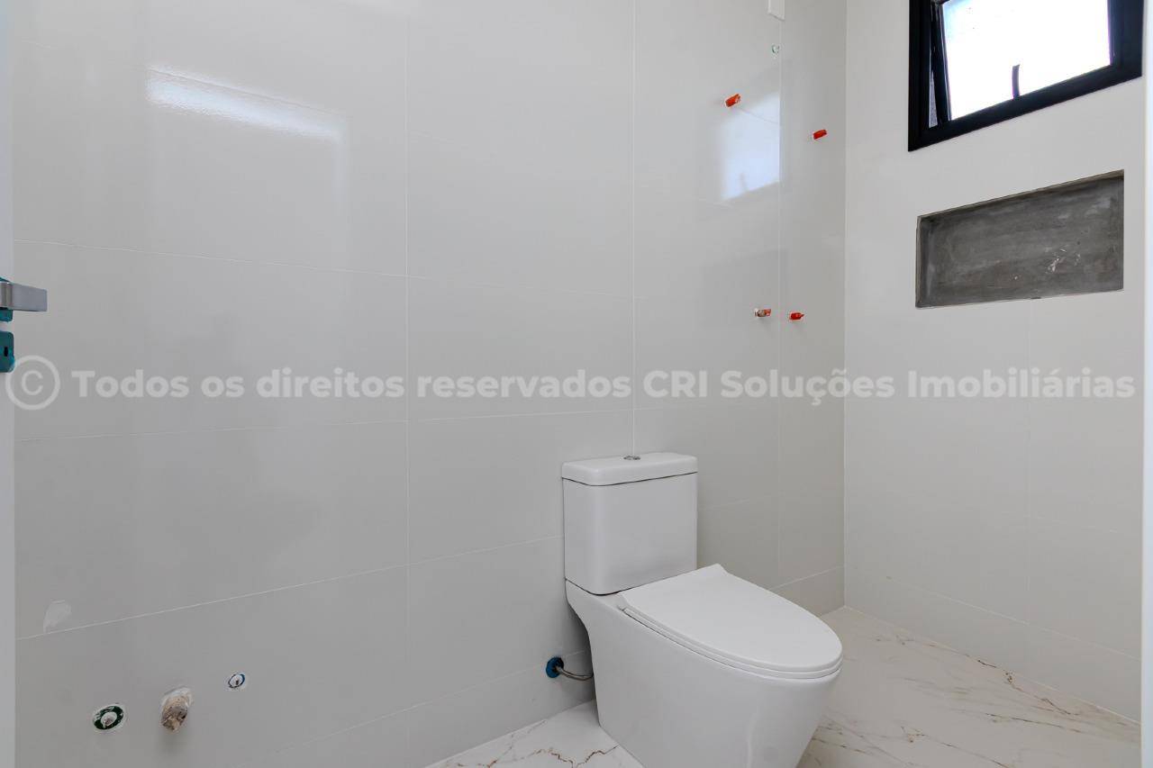 Foto do imóvel Apartamento 2 suítes vazio a venda no edifício Torre Atlântico em Balneário Pereque, Porto Belo