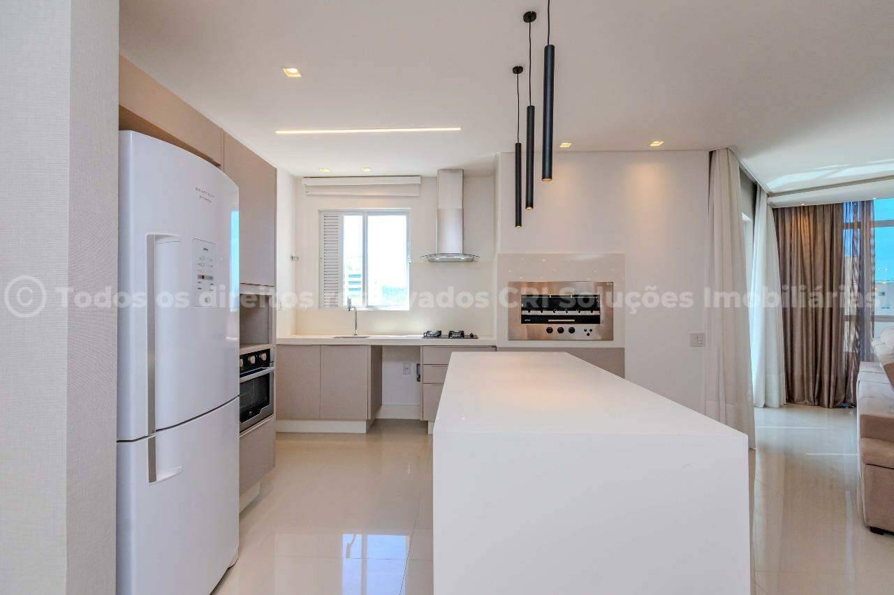 Foto do imóvel Apartamento a venda no Edifício Portinax com 03 Suítes Mobiliado no Centro de Balneário Camboriú.