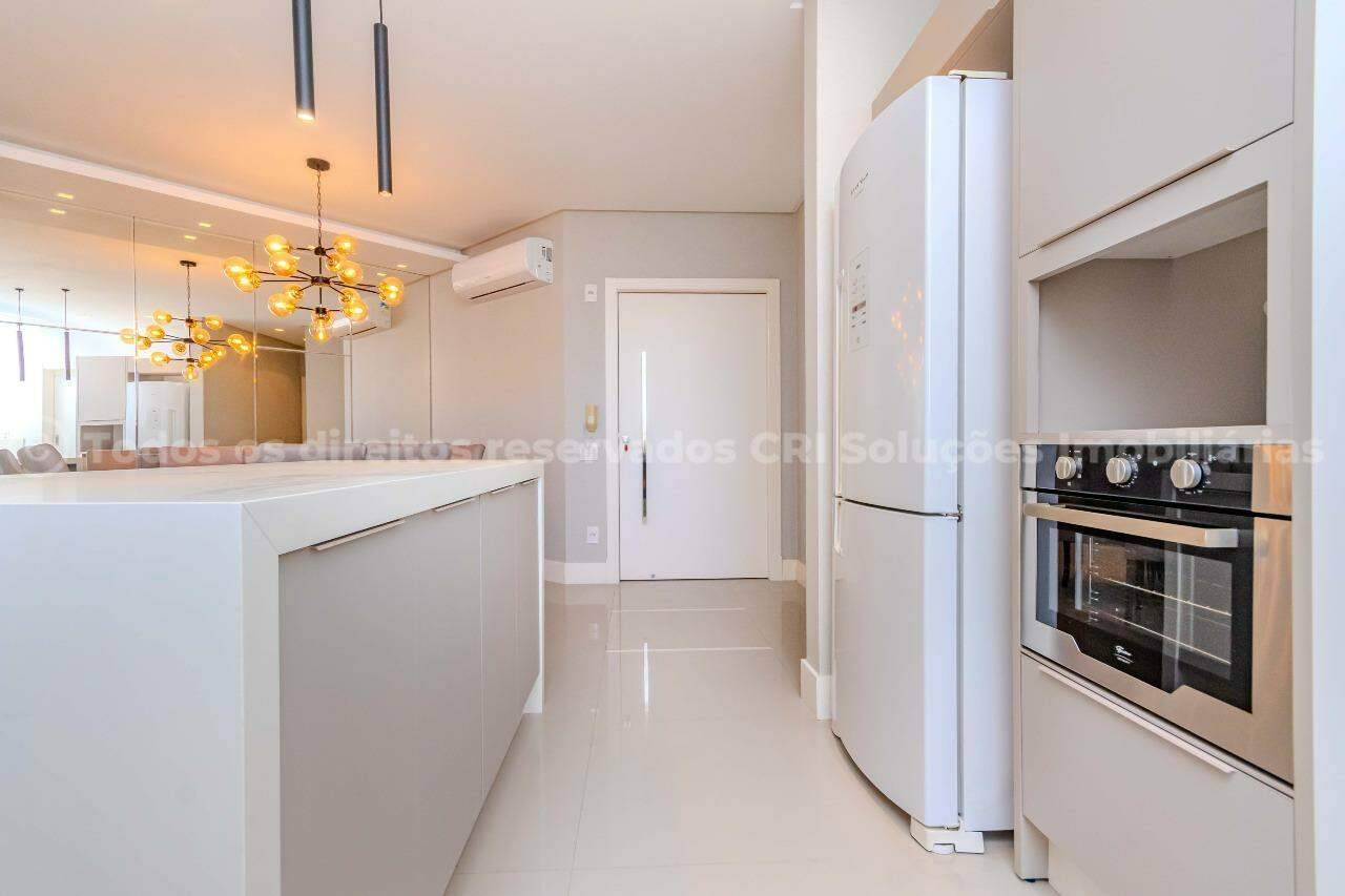 Foto do imóvel Apartamento a venda no Edifício Portinax com 03 Suítes Mobiliado no Centro de Balneário Camboriú.