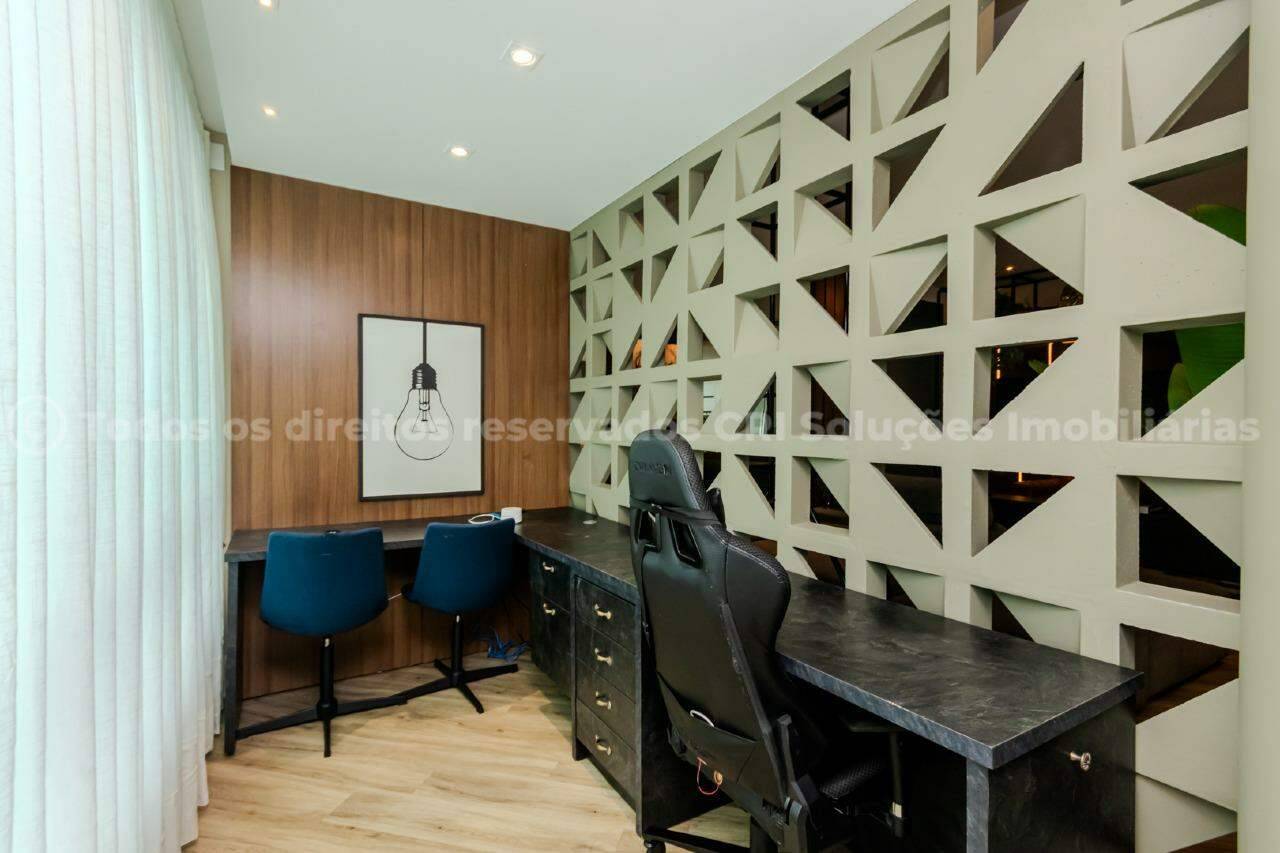 Foto do imóvel Apartamento Mobiliado com 03 suítes á venda no Edifício Marina Residence em Balneário Camboriú