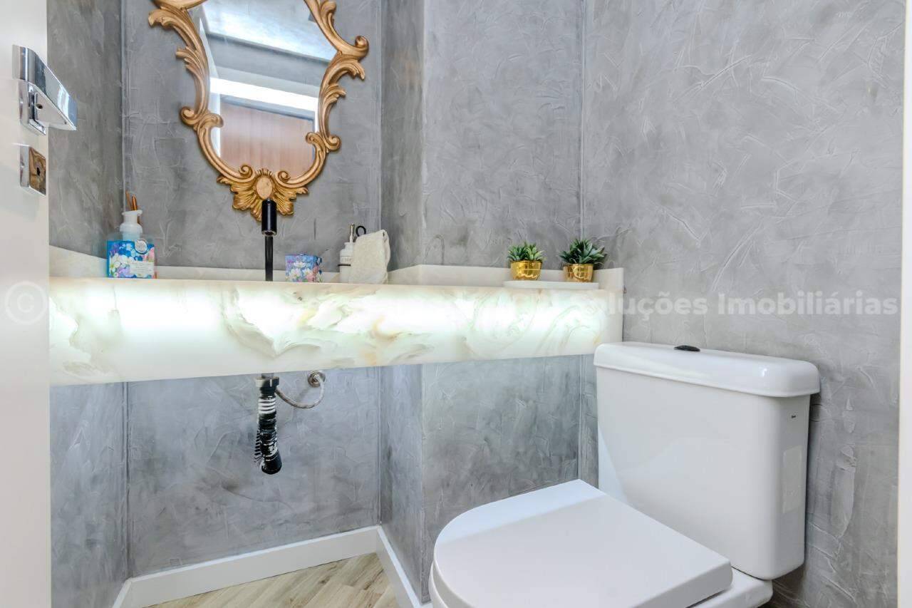 Foto do imóvel Apartamento Mobiliado com 03 suítes á venda no Edifício Marina Residence em Balneário Camboriú