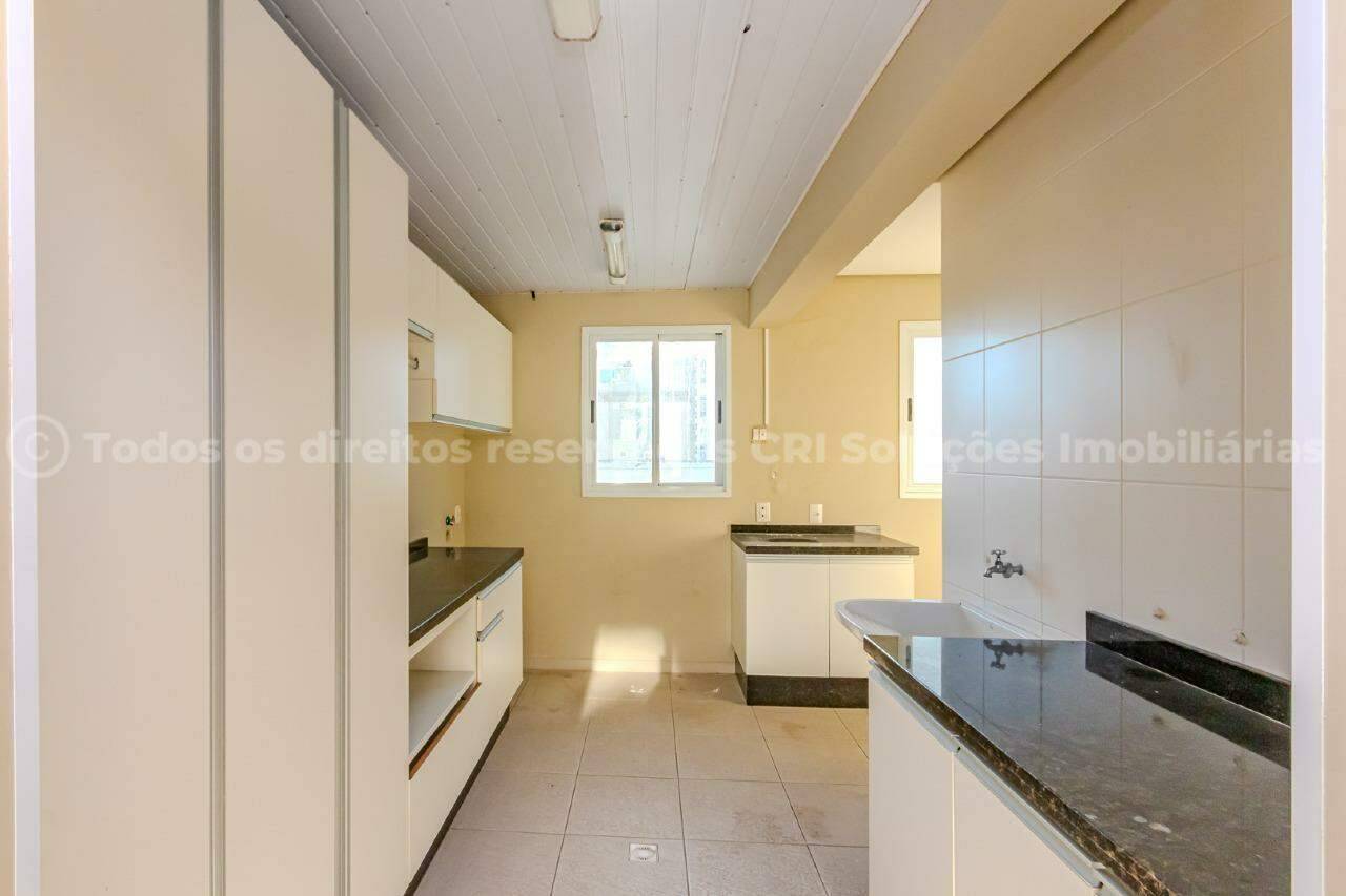 Foto do imóvel Cobertura Duplex no Edifício L’Essence – 4 Dormitórios | Centro de Balneário Camboriú | 4 Vagas
