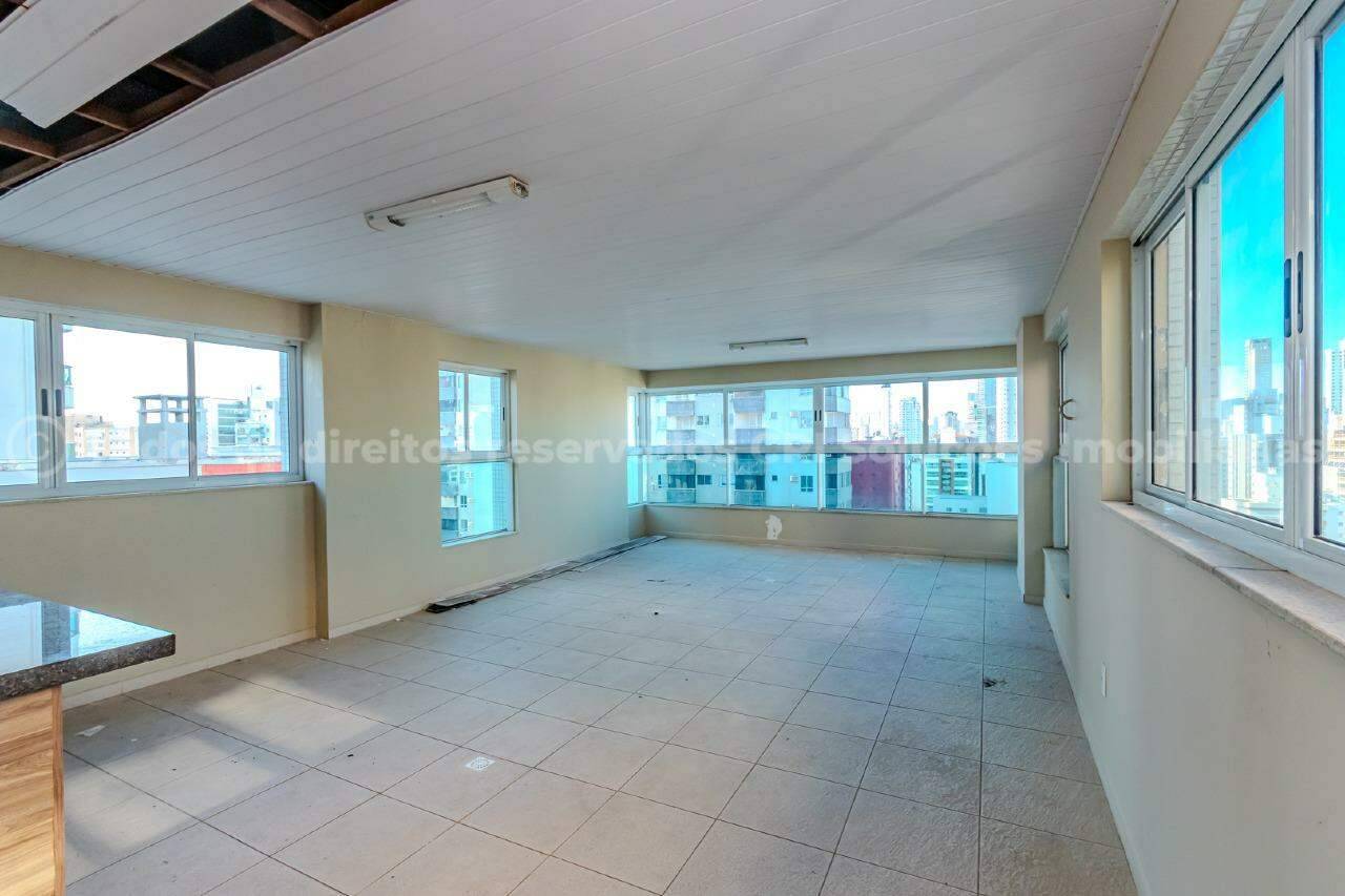 Foto do imóvel Cobertura Duplex no Edifício L’Essence – 4 Dormitórios | Centro de Balneário Camboriú | 4 Vagas